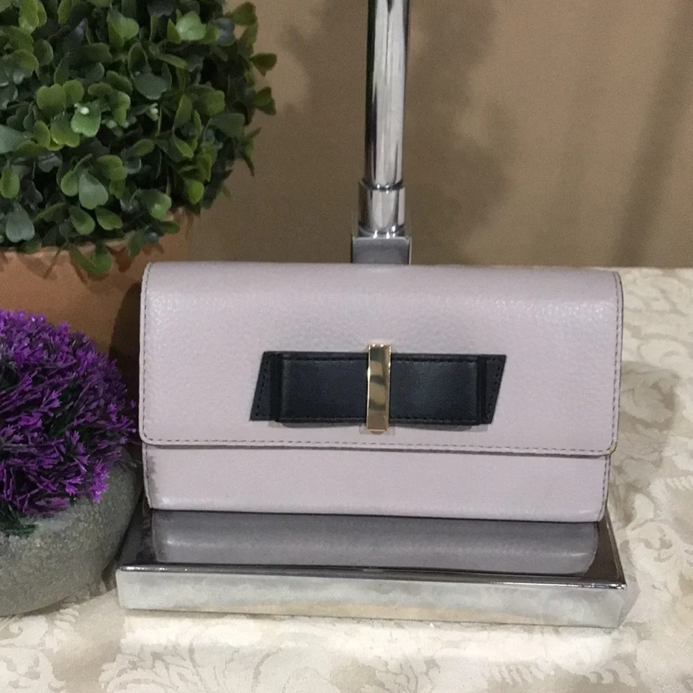 Kate Spade Leather Wristlet/ Wallet with Chain